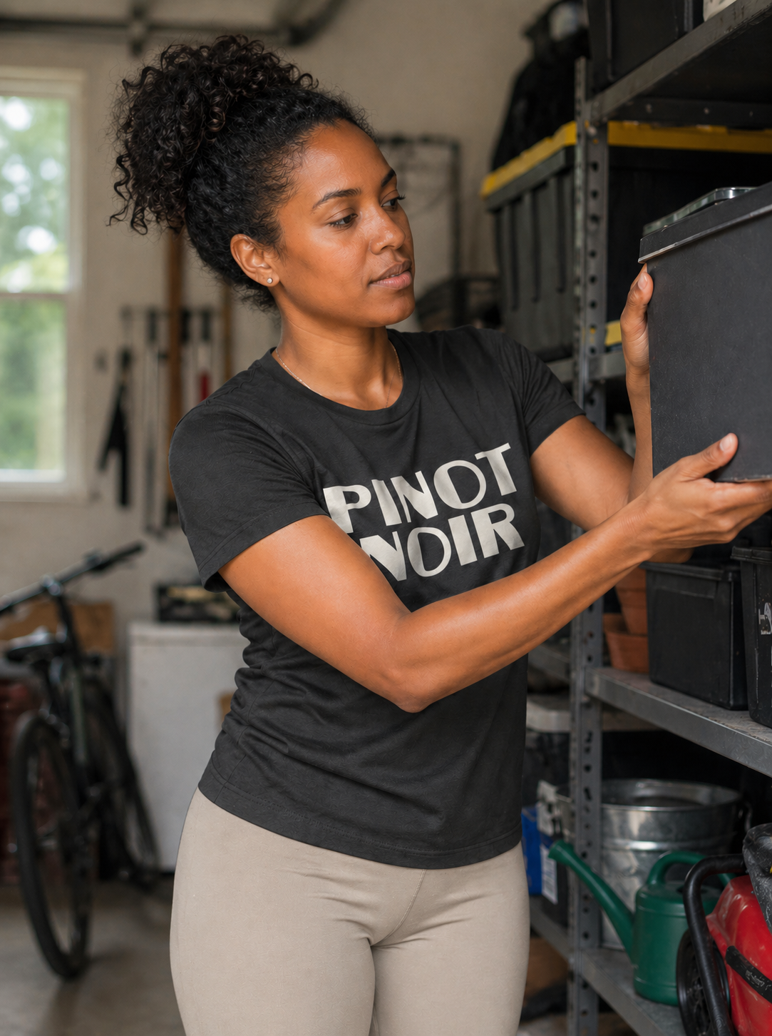 "Pinot Noir" Art Deco Style TShirt