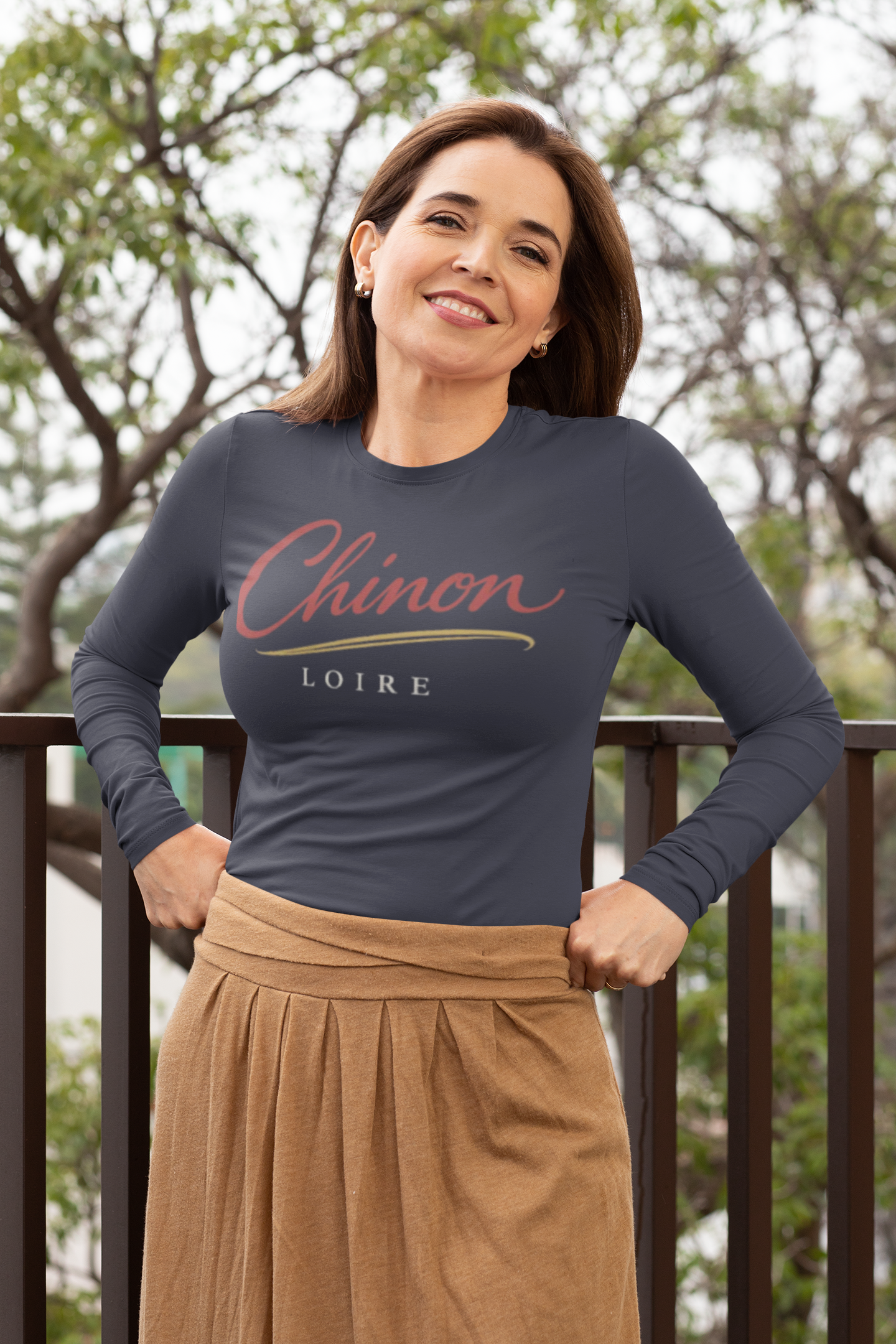 "Chinon Loire" Long Sleeve T-Shirt